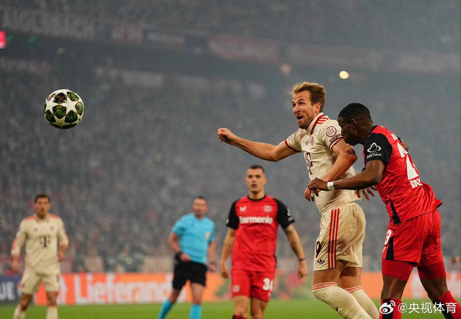 马赛碾压拜仁，本泽马绝境逆转