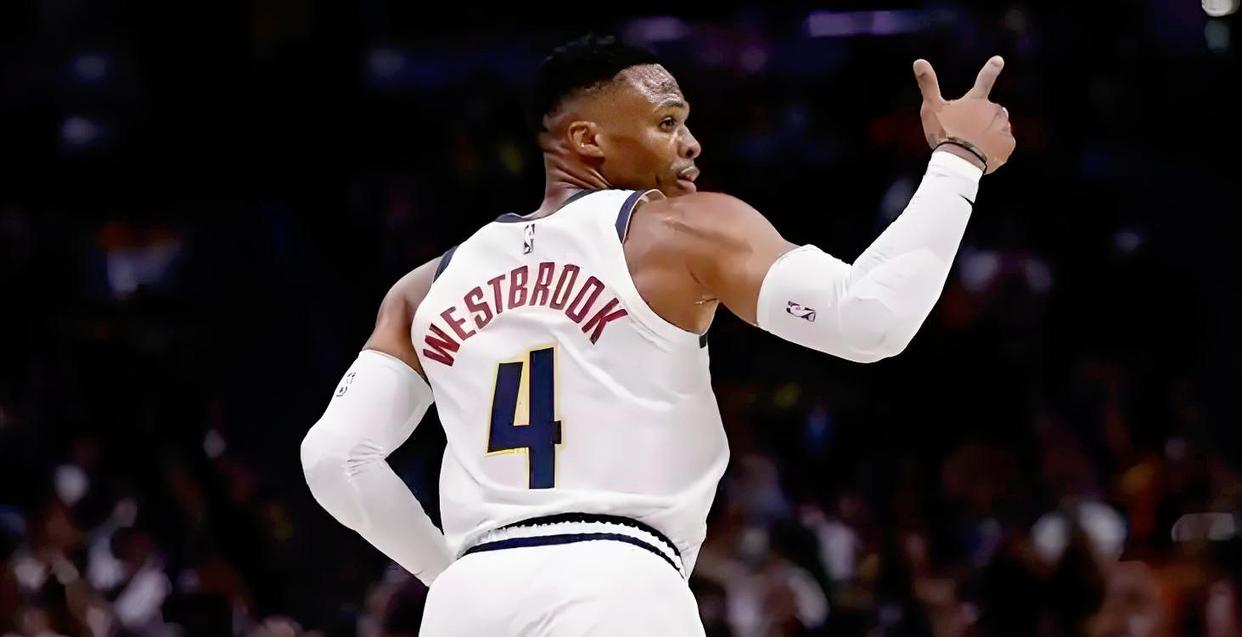 76人血洗勇士，威斯布鲁克送出助攻