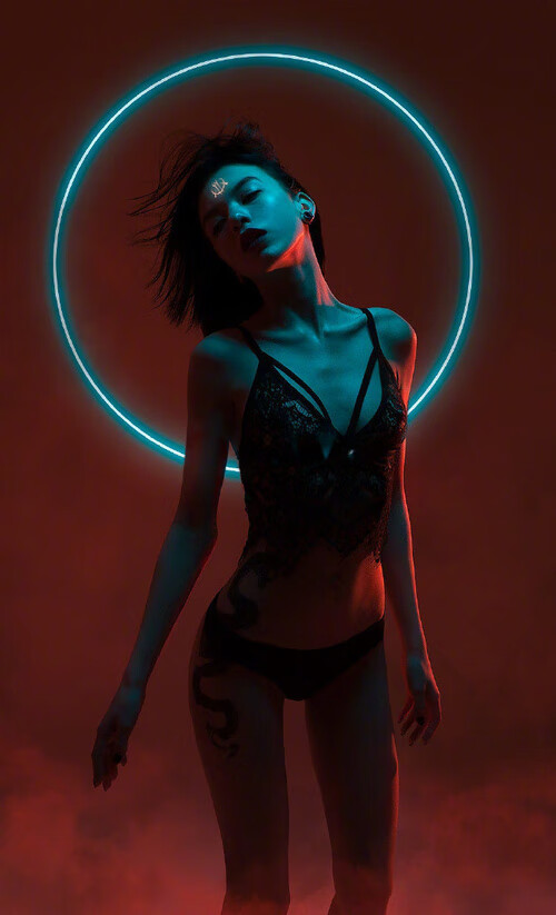 横扫与独舞，团队洪流与孤胆英雄的两种胜利