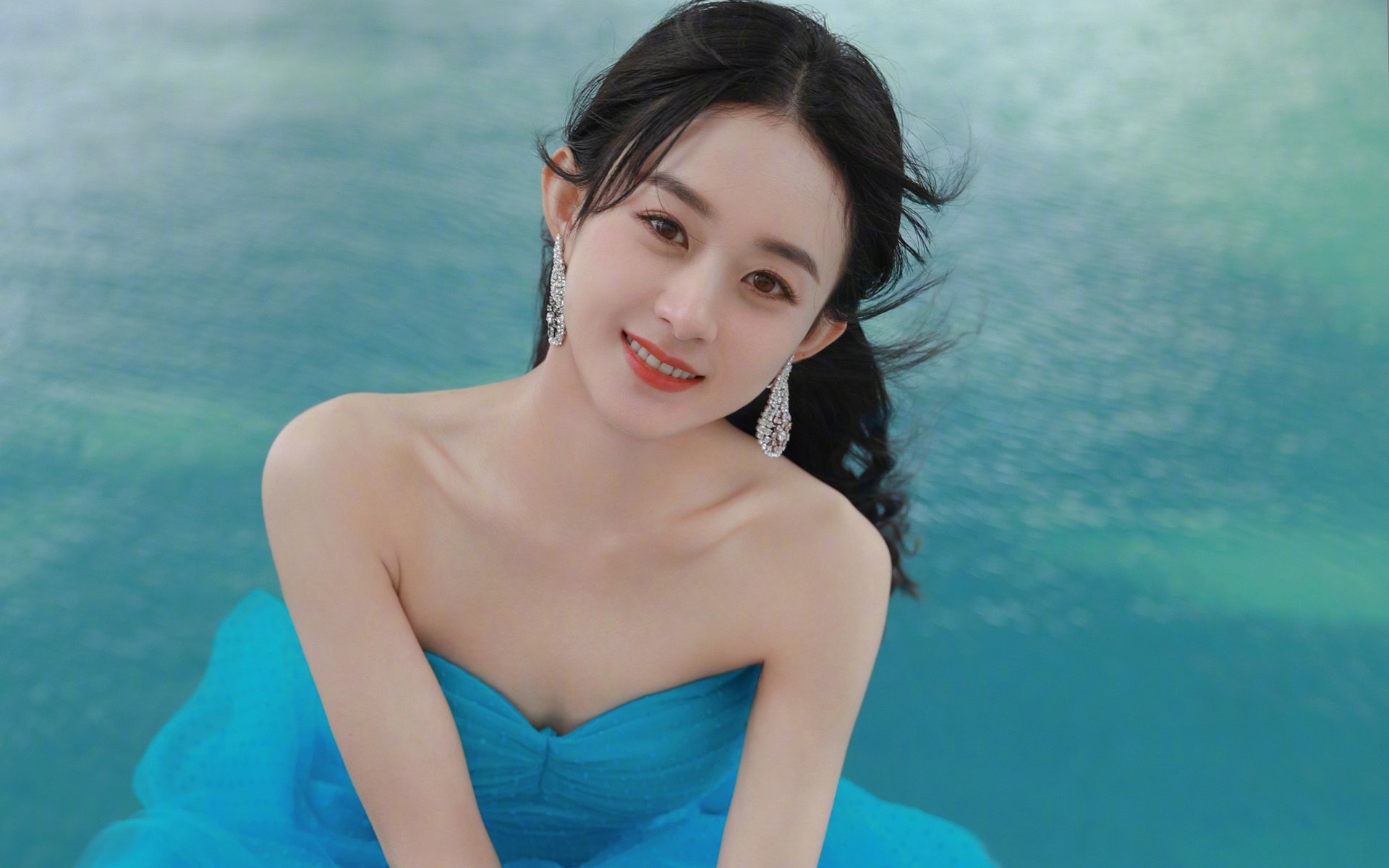 天才在左，集体在右，克罗地亚绝杀巴黎，姆巴佩惊艳四座