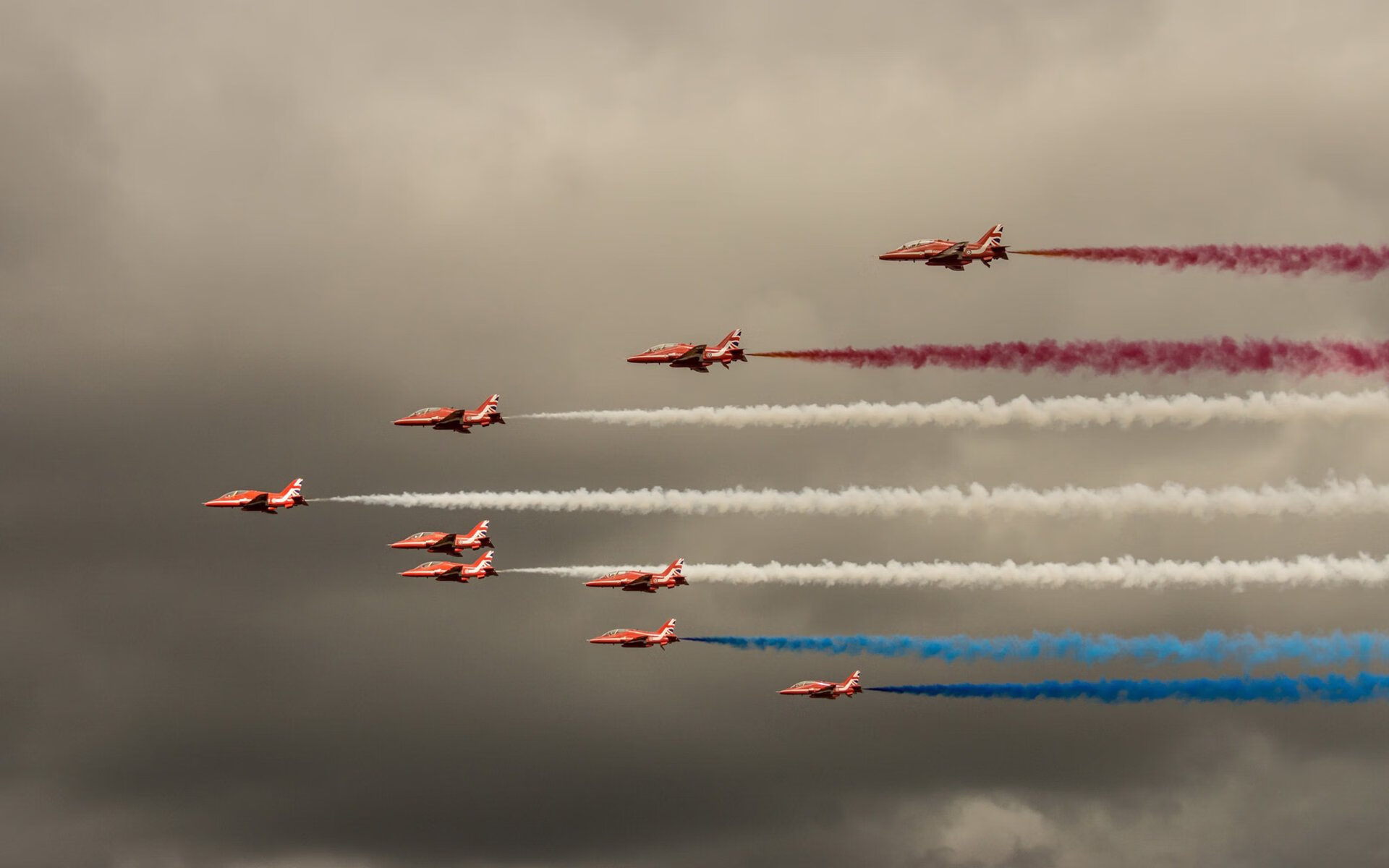 苏格拉底之辩对黑色闪电,马刺客场18分速胜篮网,小贾伦·杰克逊用哲学三连击终结悬念