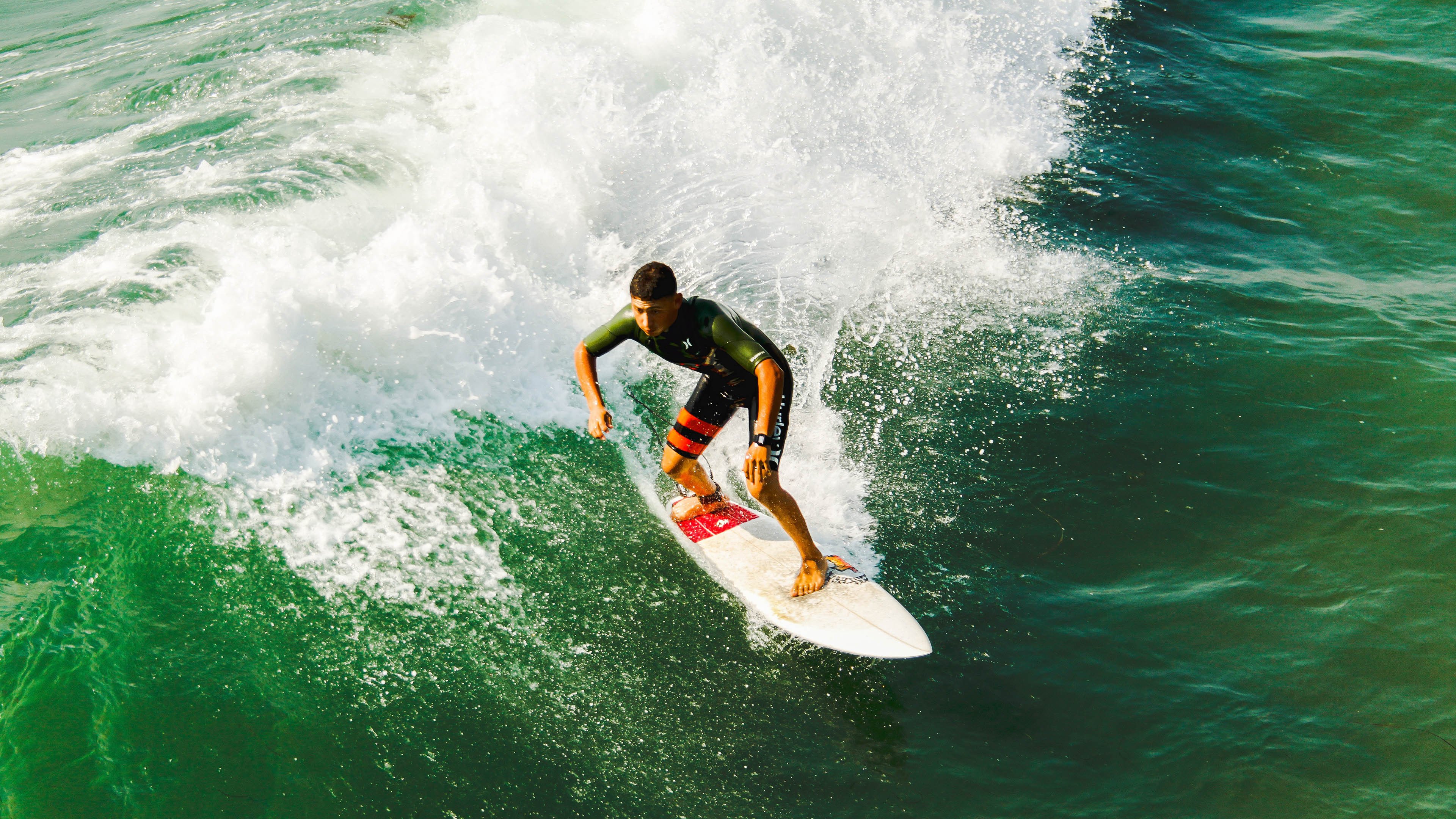 秒针与熔炉，若日尼奥的稳定时钟与玻利维亚高原对国际米兰体系的哲学压制