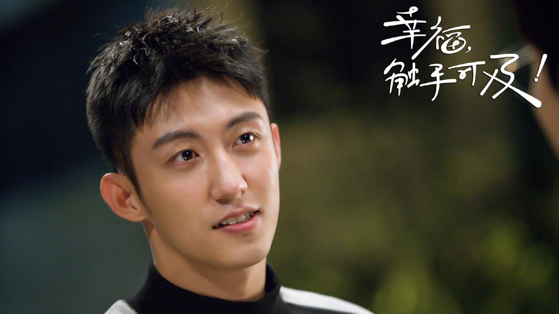 绿茵法官,当阿劳霍用一厘米的坚守主宰威尔士的生死